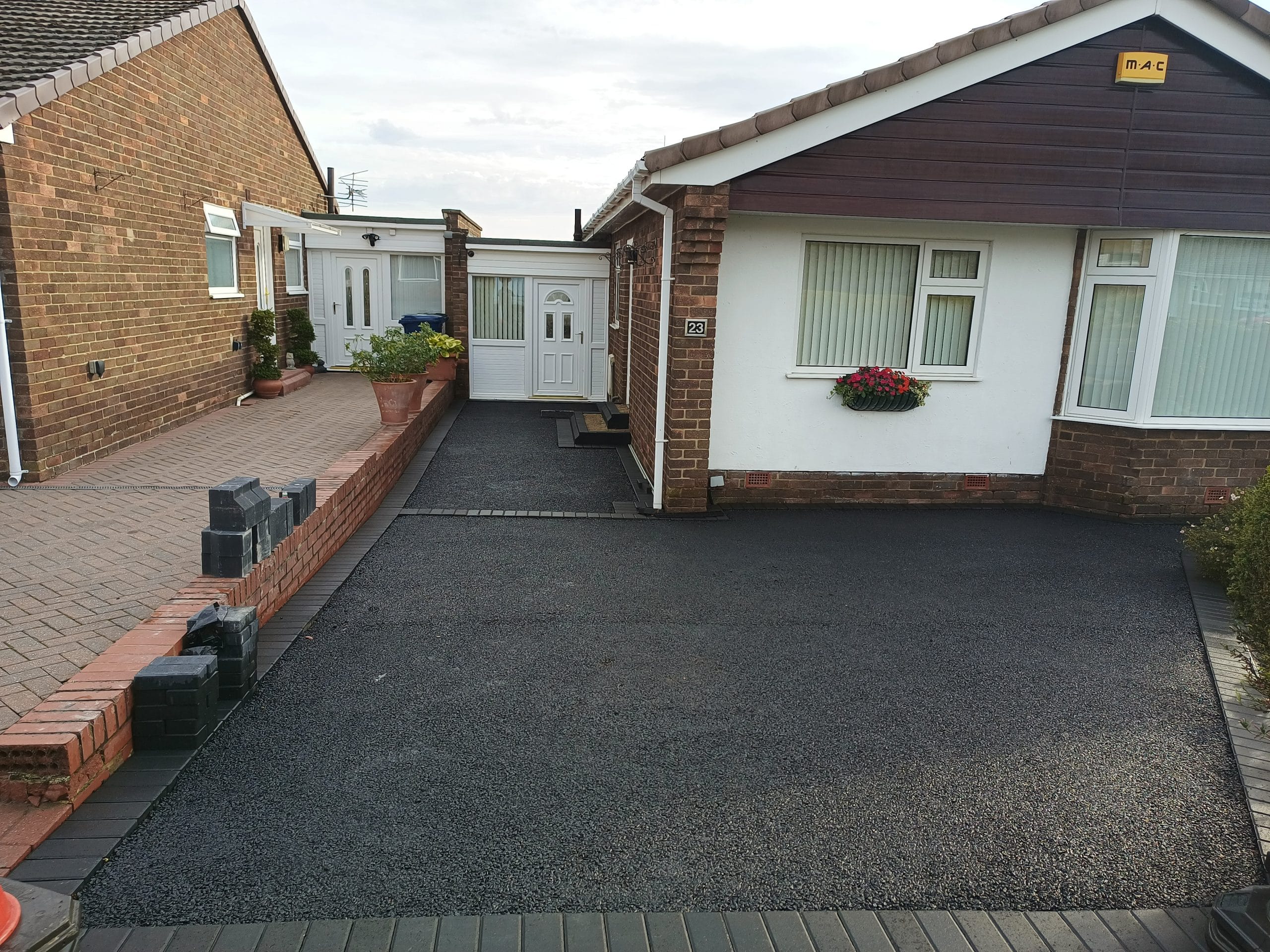 Rose Garden Resin Driveway in Chapelpark Newcastle upon Tyne