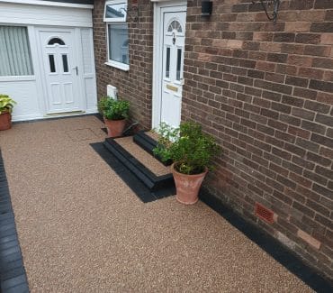 Rose Garden Resin Driveway in Chapelpark Newcastle upon Tyne