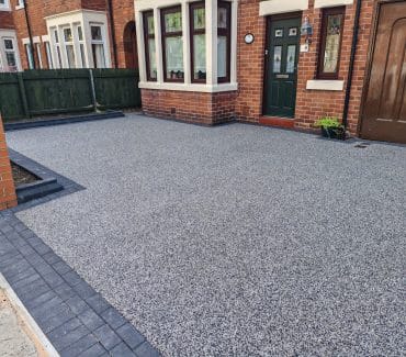 Moonshadow resin bound driveway Whitley bay