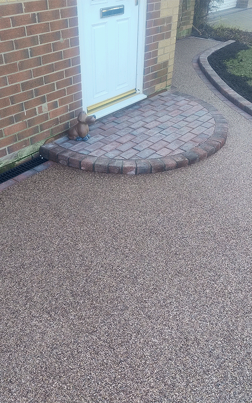 Half moon step with Daltex Rose Garden resin